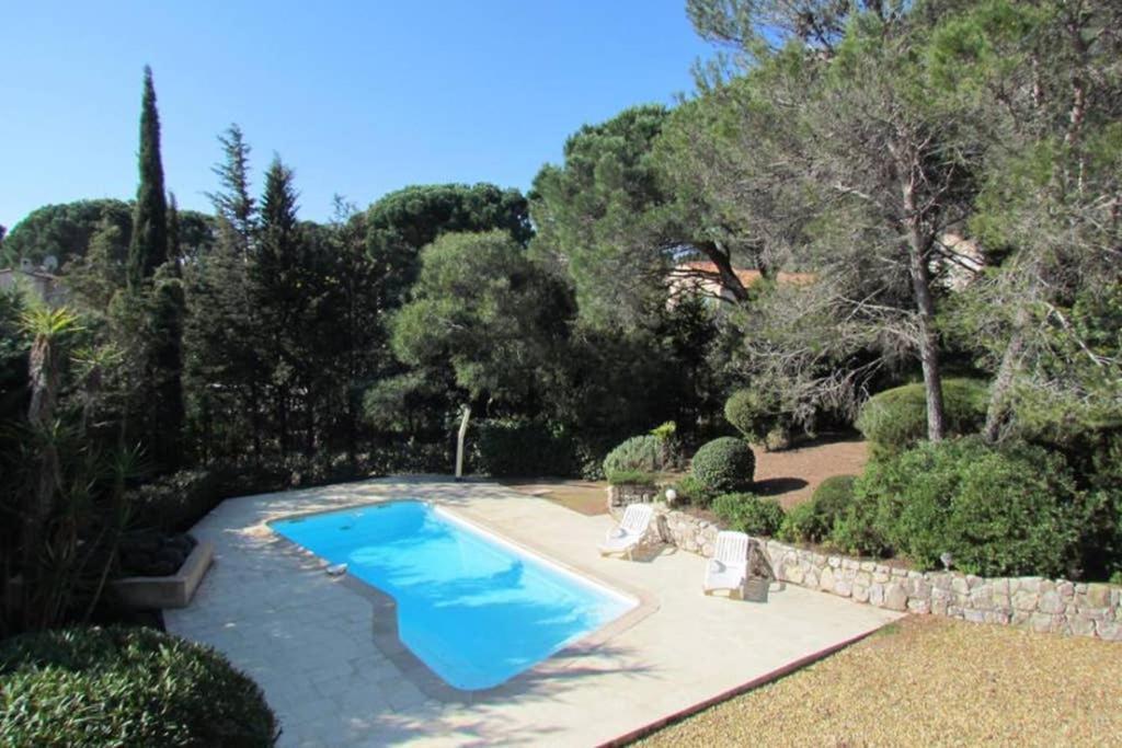 Villa 8 Pers, Climatisee, Piscine Chauffee, Un Havre De Paix Sous Les Pins Parasols ロクブリューヌ・シュル・アルジャン エクステリア 写真